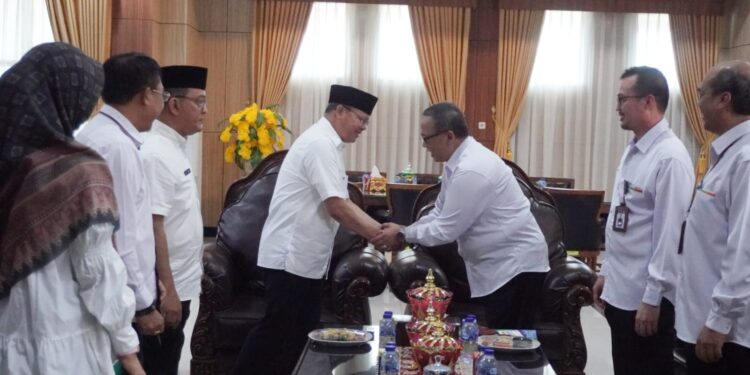 Gubernur Rohidin Ajak Masyarakat Bengkulu Sukseskan Pendataan Lengkap Koperasi dan UMKM 2023