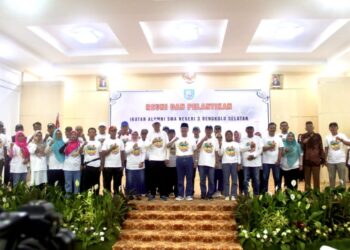 Pengurus Ikatan Alumni SMAN 3 Bengkulu Selatan Dilantik, Gubernur Rohidin Pesankan Ini