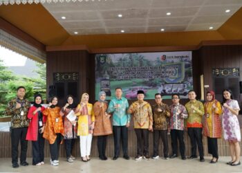 Serah Terima Kendaraan Listrik dari Bank Bengkulu Cabang Jakarta